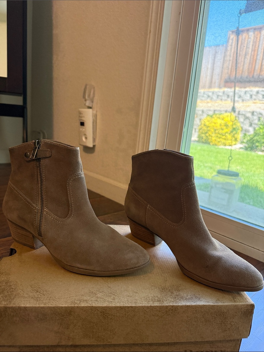 Sofft Women's Suede Ankle Boots in Taupe
